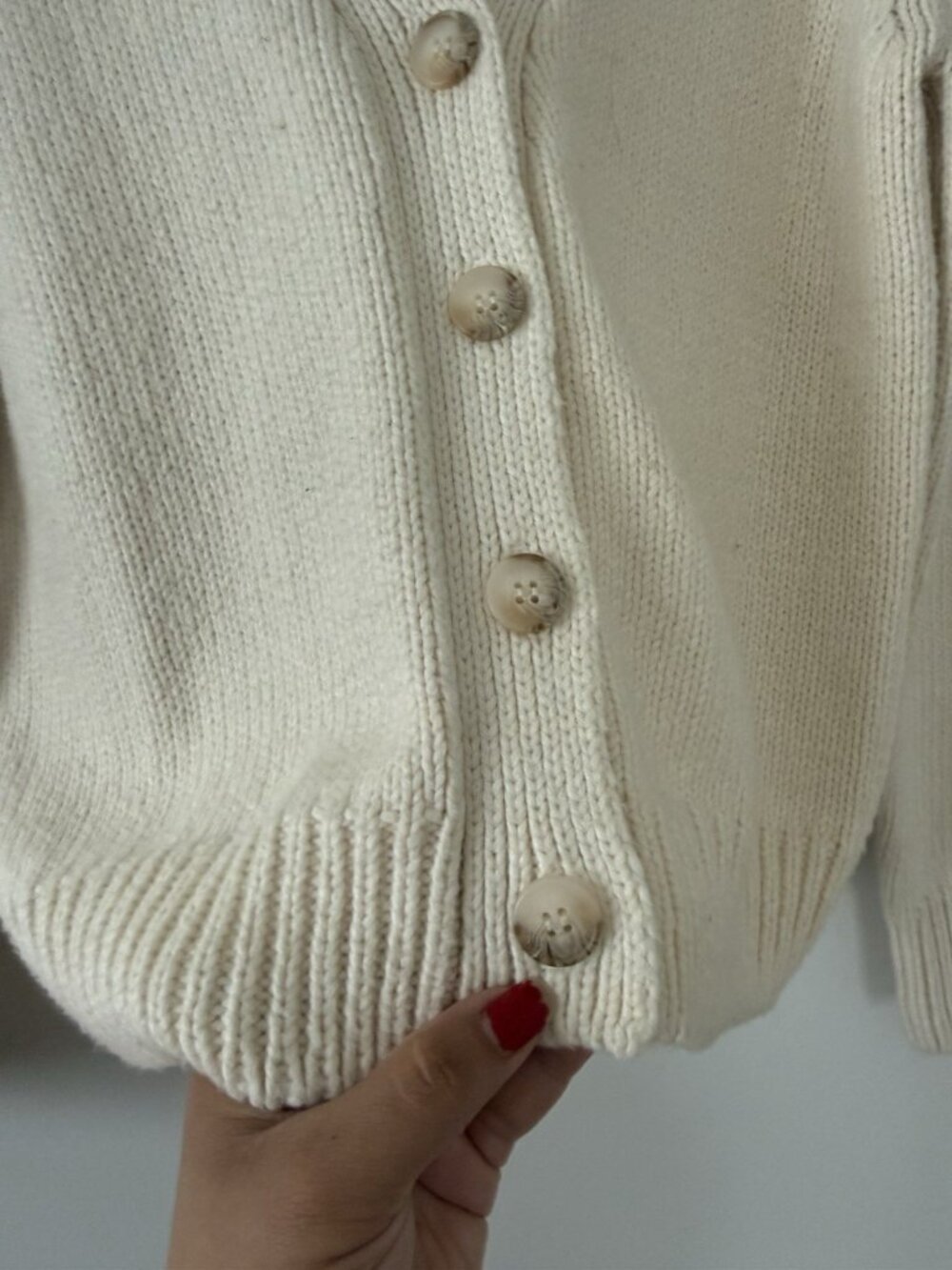 Faherty Cuddle Cardigan Raglan Sleeve Neutral Ivory Button Front Cottage Cozy M - Picture 5 of 10